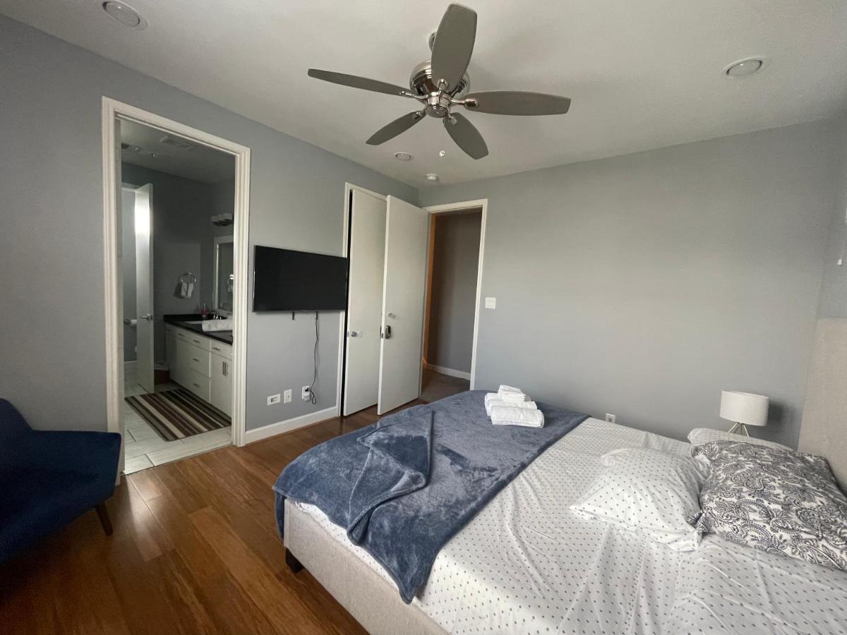 N-E-G Skai Midtown Of Houston Villa Dış mekan fotoğraf