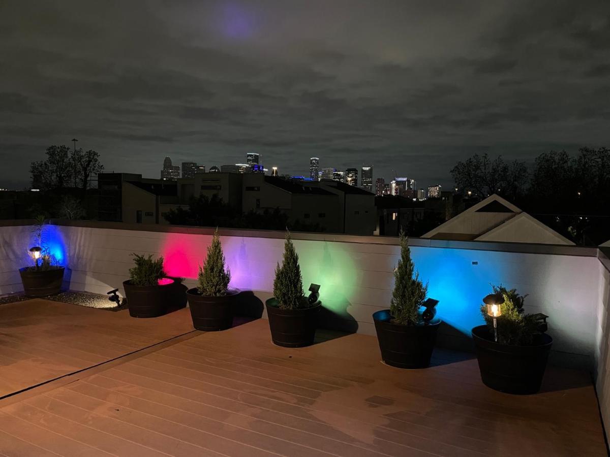 N-E-G Skai Midtown Of Houston Villa Dış mekan fotoğraf