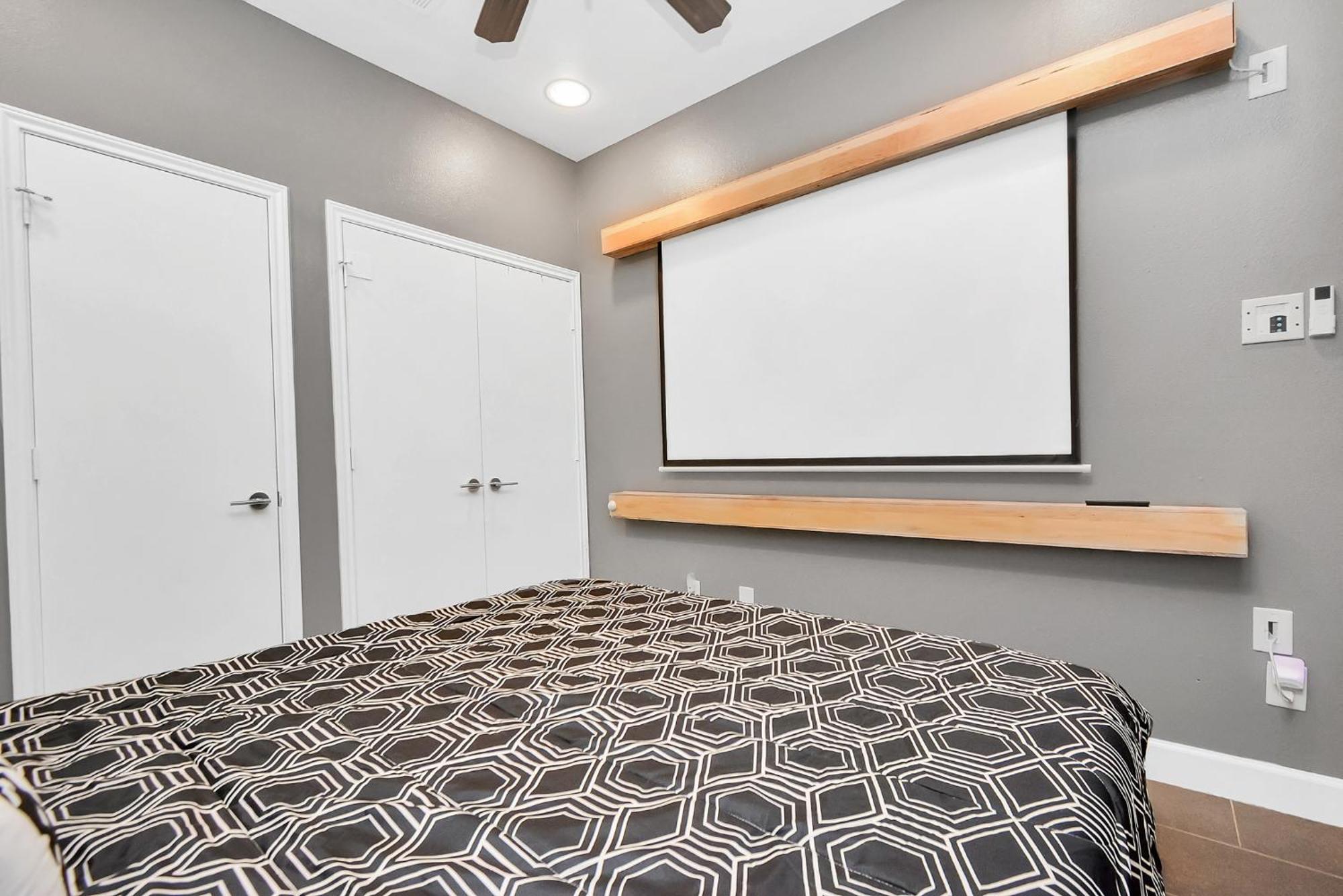 N-E-G Skai Midtown Of Houston Villa Dış mekan fotoğraf