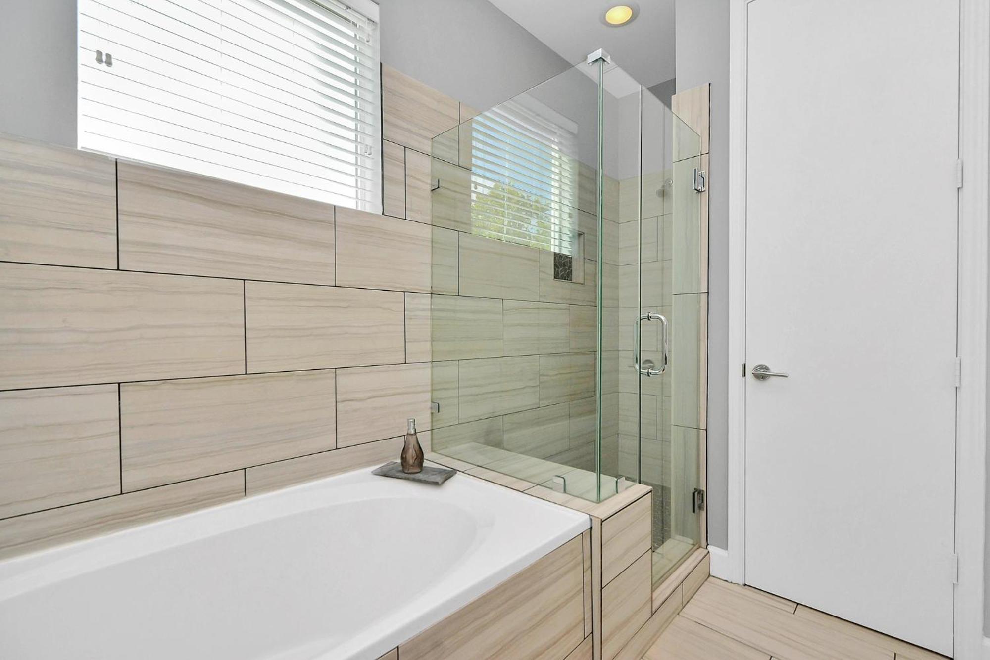 N-E-G Skai Midtown Of Houston Villa Dış mekan fotoğraf